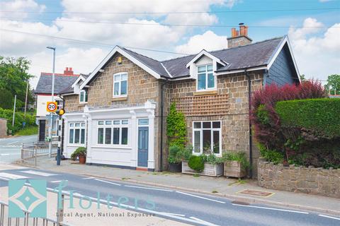4 bedroom detached house for sale, Llandinam SY17
