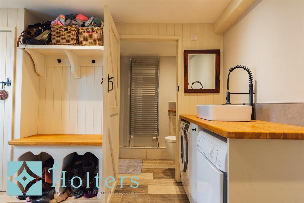 The Gables, Llandinam-18.jpg