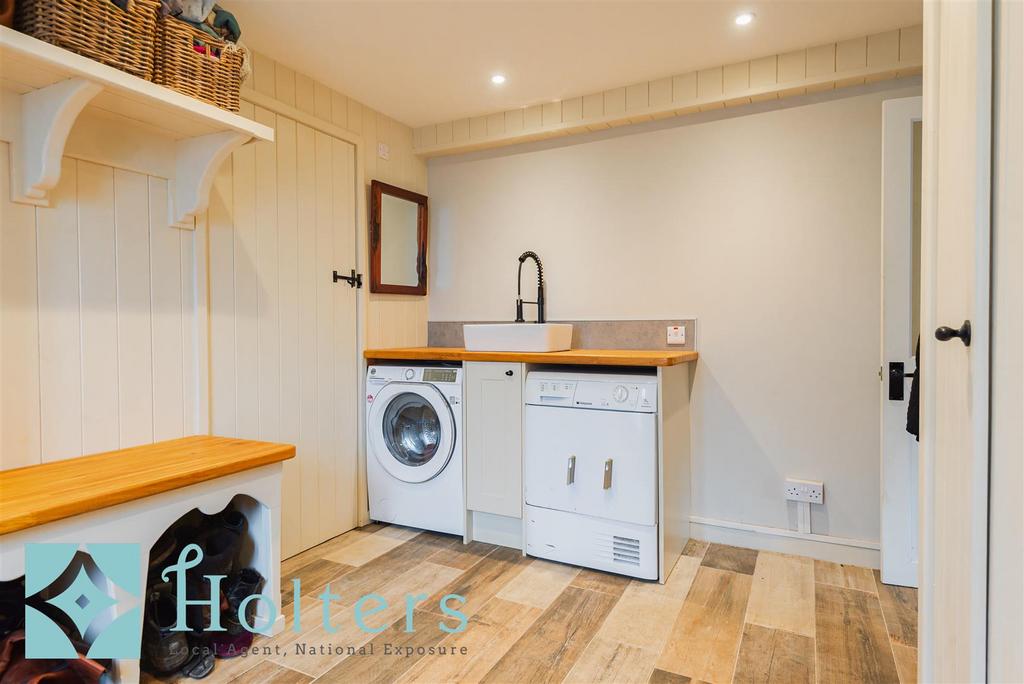 The Gables, Llandinam-16.jpg