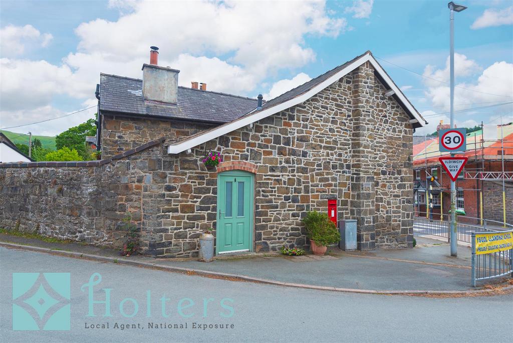 The Gables, Llandinam-47.jpg