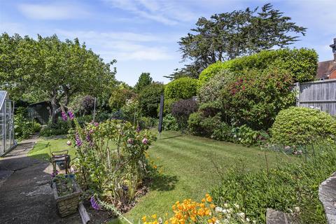 3 bedroom semi-detached house for sale, Kedale Road, Seaford