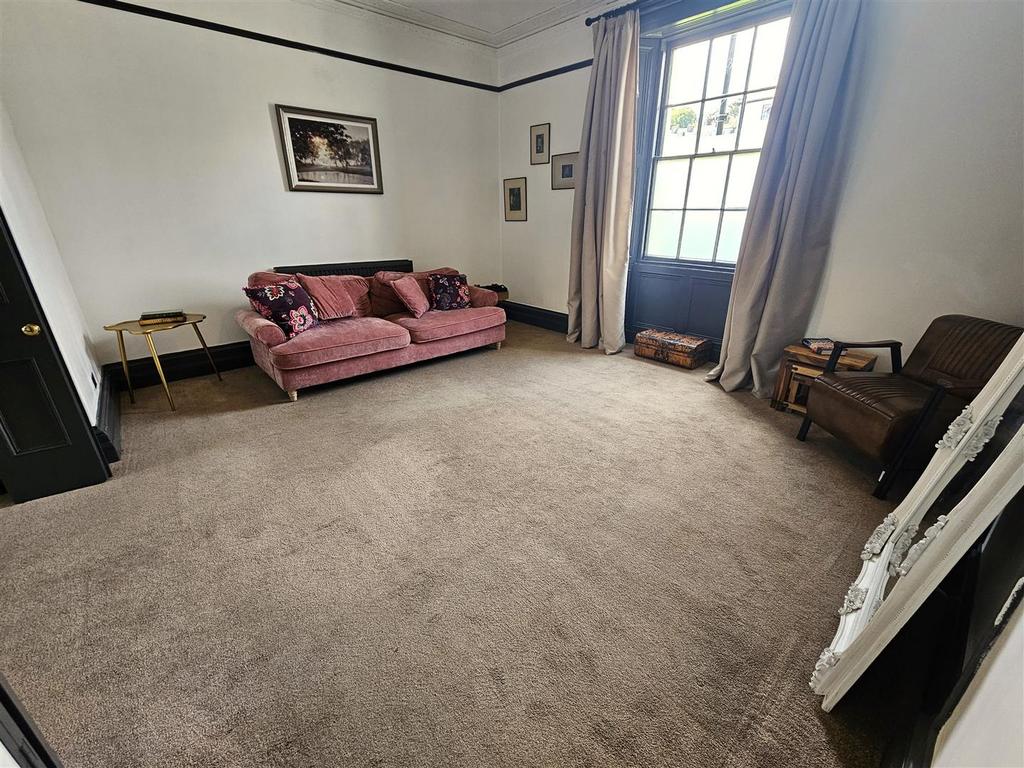 Drawing Room.jpg