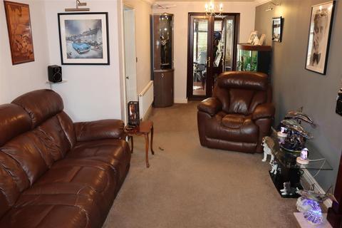 3 bedroom semi-detached house for sale, Old Mill Gardens, High Heath, Pelsall