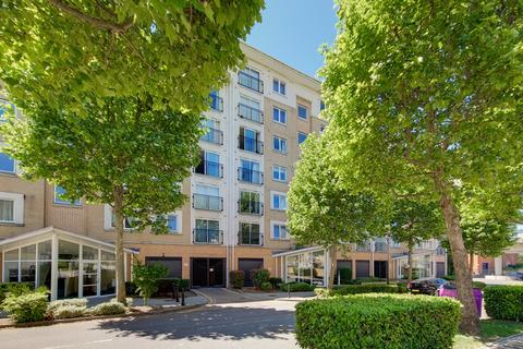 1 bedroom flat for sale, Newport Avenue, London E14