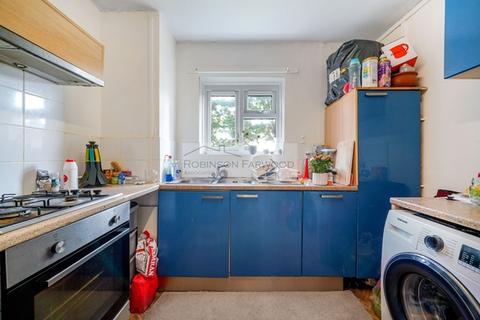 1 bedroom flat for sale, Church Lane, London NW9