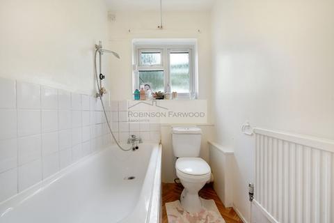 1 bedroom flat for sale, Church Lane, London NW9
