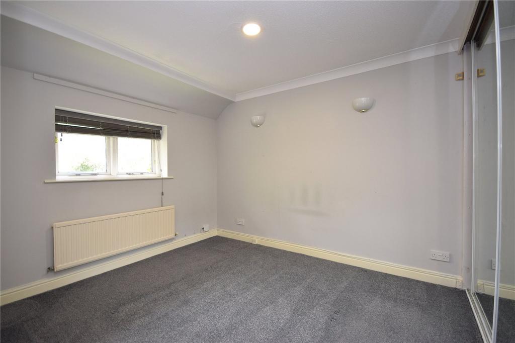 Apartment in Leeds, Lady Wood, Oakwood - View 4