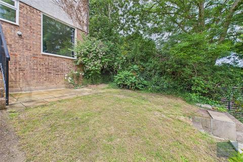 6 Palmerston Drive, Exeter, EX4 2JA