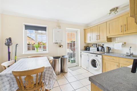 undefined, Howard View, Basingstoke, RG22
