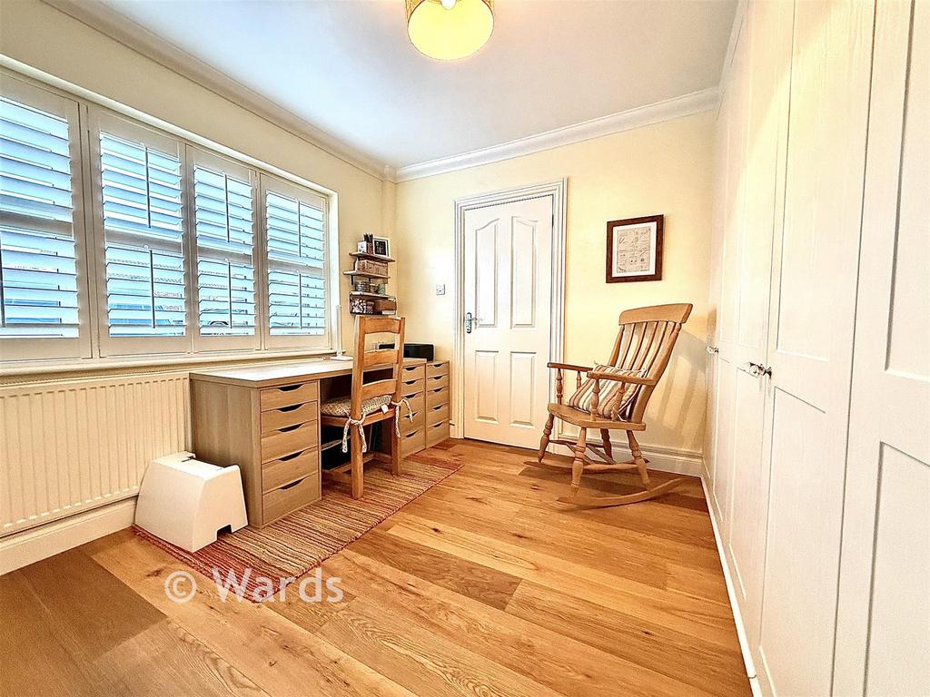 Bedroom 3/Study
