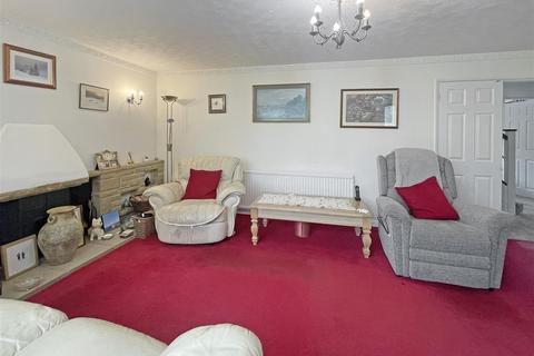 4 bedroom detached house for sale, Hazel Gardens, Sonning Common Reading RG4