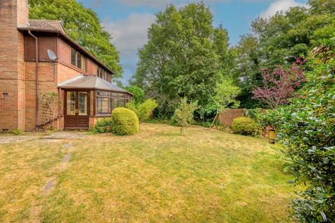 4 bedroom detached house for sale, Hazel Gardens, Sonning Common Reading RG4