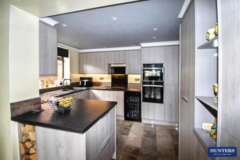 4 bedroom semi-detached house for sale, Northumberland Road, Wigston