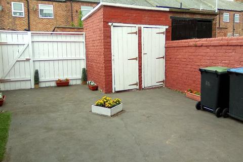 2 bedroom end of terrace house for sale, Tenth Street, Peterlee, SR8