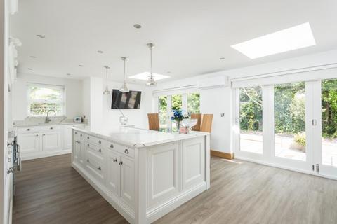 5 bedroom detached house for sale, Main Street, Monk Fryston, Leeds