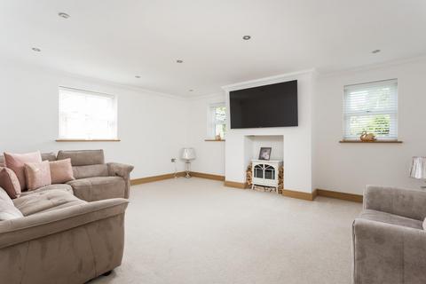 5 bedroom detached house for sale, Main Street, Monk Fryston, Leeds