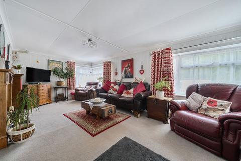 2 bedroom park home for sale, Pewsey Road, Pewsey SN9