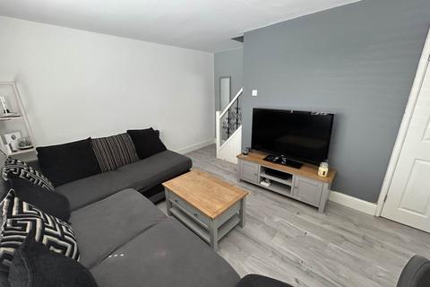 2 bedroom end of terrace house for sale, Hampshire Road, Oldham