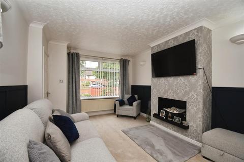2 bedroom terraced house for sale, Wold Road, Hull
