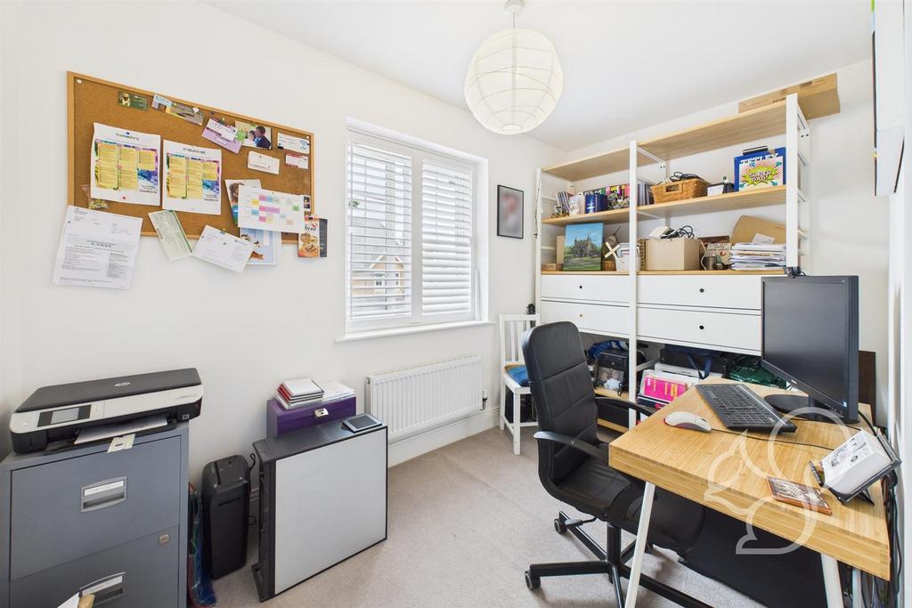 Fifth Bedroom