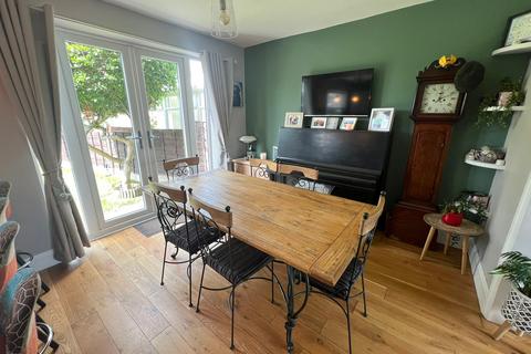 34 Circular Road, Denton, Manchester, M34 6AW