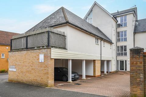 28 Lambourne Chase, Chelmsford, CM2 9FF
