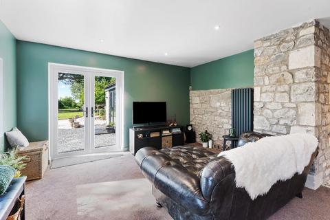 4 bedroom detached house for sale, Charming period residence in Hewish village