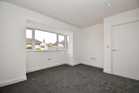 2 bedroom semi-detached bungalow for sale, Voases Lane, Anlaby, Hull