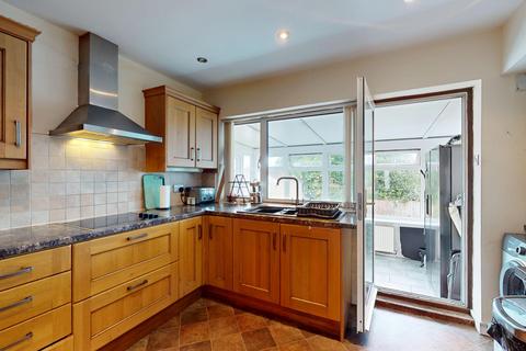 3 bedroom detached bungalow for sale, Holly Avenue, Cookridge, West Yorkshire