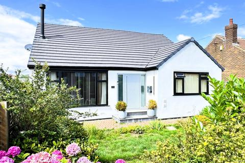 3 bedroom detached bungalow for sale, Holly Avenue, Cookridge, West Yorkshire