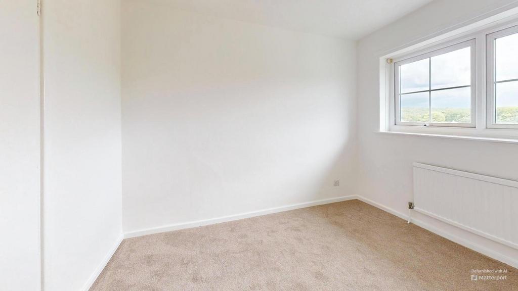 24-Hoyle-Court-Avenue-Bedroom-Defurnished