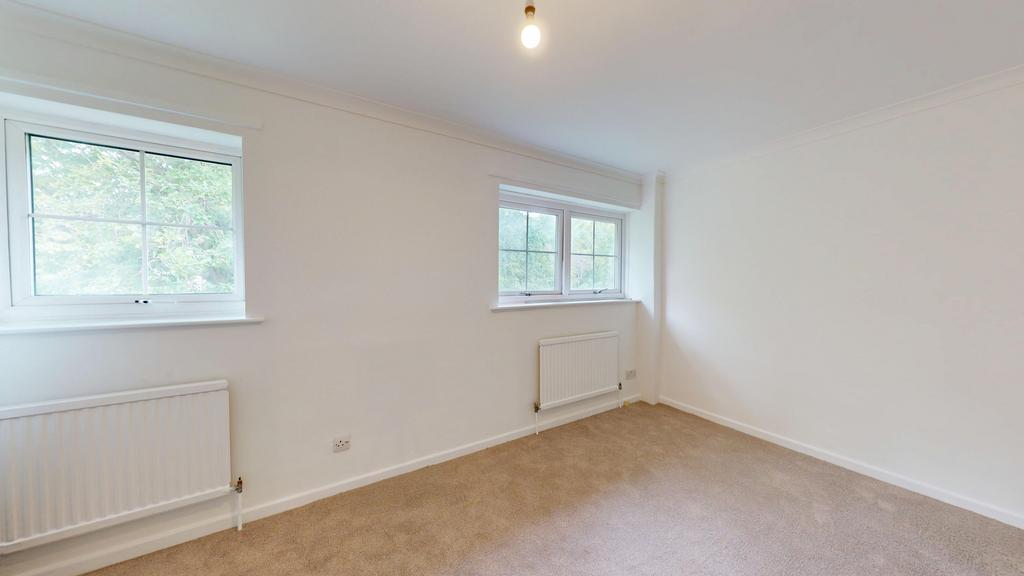 24-Hoyle-Court-Avenue-06052025 100709