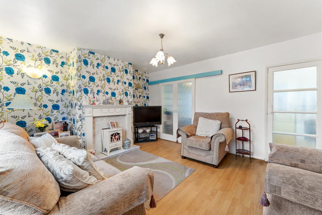 26 A GREENFIELDS AVENUE-26.jpg