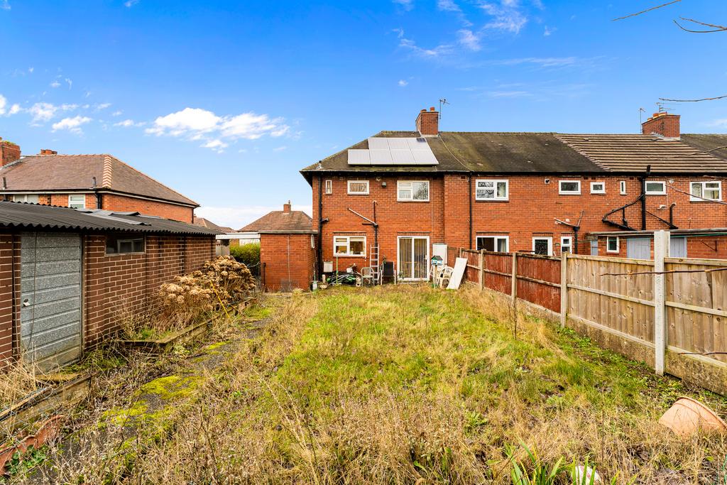 26 A GREENFIELDS AVENUE-6.jpg