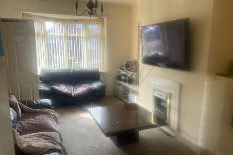 2 bedroom flat for sale, Newsham Road, Blyth, NE24