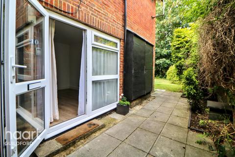 undefined, York Road, Guildford