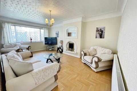 2 bedroom bungalow for sale, Haymans Close, Liverpool L12