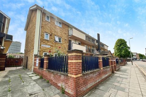 1 bedroom flat for sale, Manitoba Road, Leicester LE1