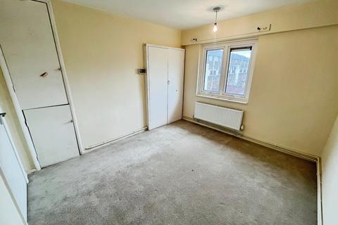 1 bedroom flat for sale, Manitoba Road, Leicester LE1