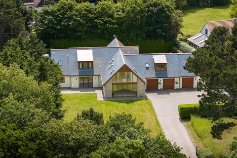 4 bedroom detached house for sale, Rue De Candie, St. Andrew, Guernsey