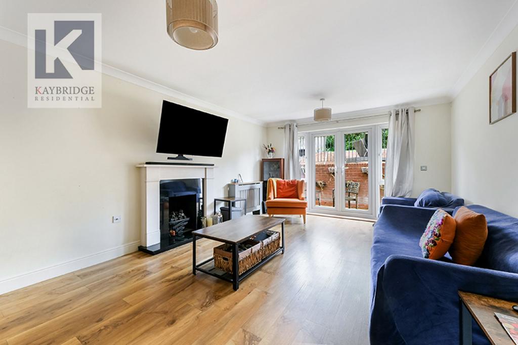 Bankside, Epsom - KT17 3 AR