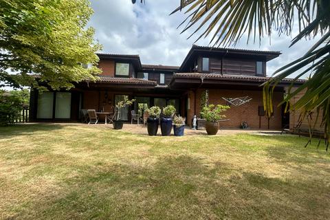 undefined, Thorpe Meadows, Peterborough PE3