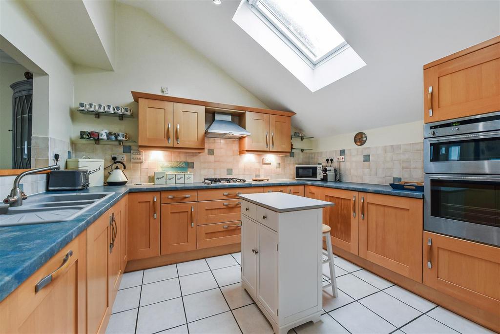 Sketch Ph8 5980749.jpg