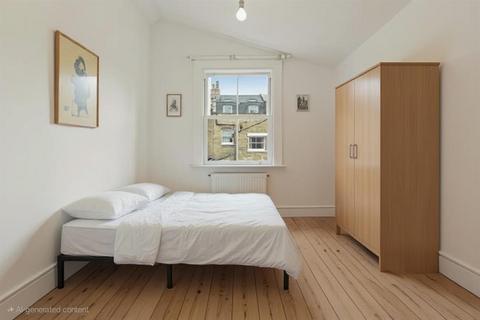 123 Heath Road, London, SW8 3BB