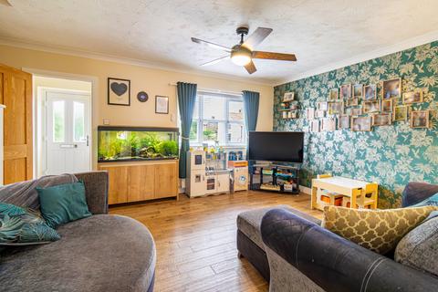 3 bedroom terraced house for sale, Back Road, Pentney