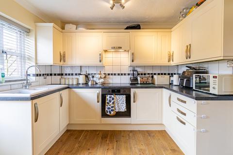 3 bedroom terraced house for sale, Back Road, Pentney