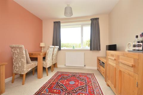 3 bedroom semi-detached house for sale, BINSTEAD VILLAGE OUTSKIRTS