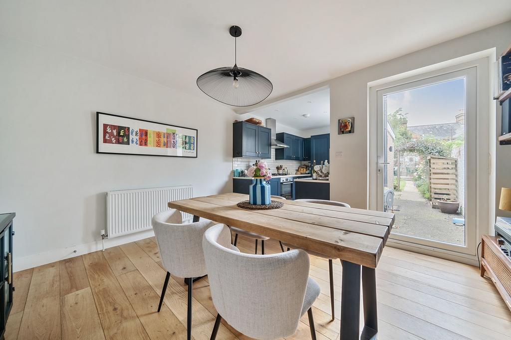 Dining Room (2)