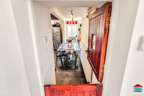 undefined, Edern, Pwllheli, LL53