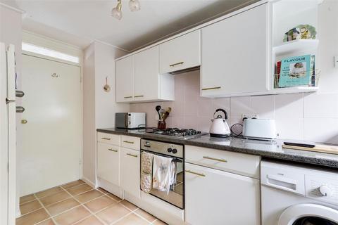 8, Chester House Redcliffe Road, Nottingham, NG3 5AW